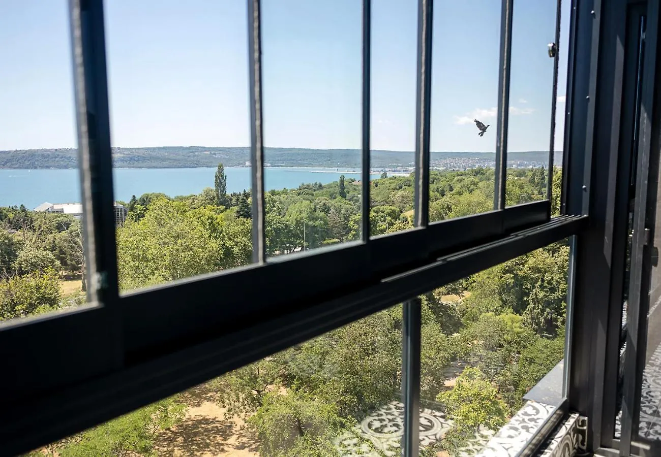 Royal View - Luxury 2Br Apartment With Sea Panorama By Flat Manаger 바르나 0*,  불가리아