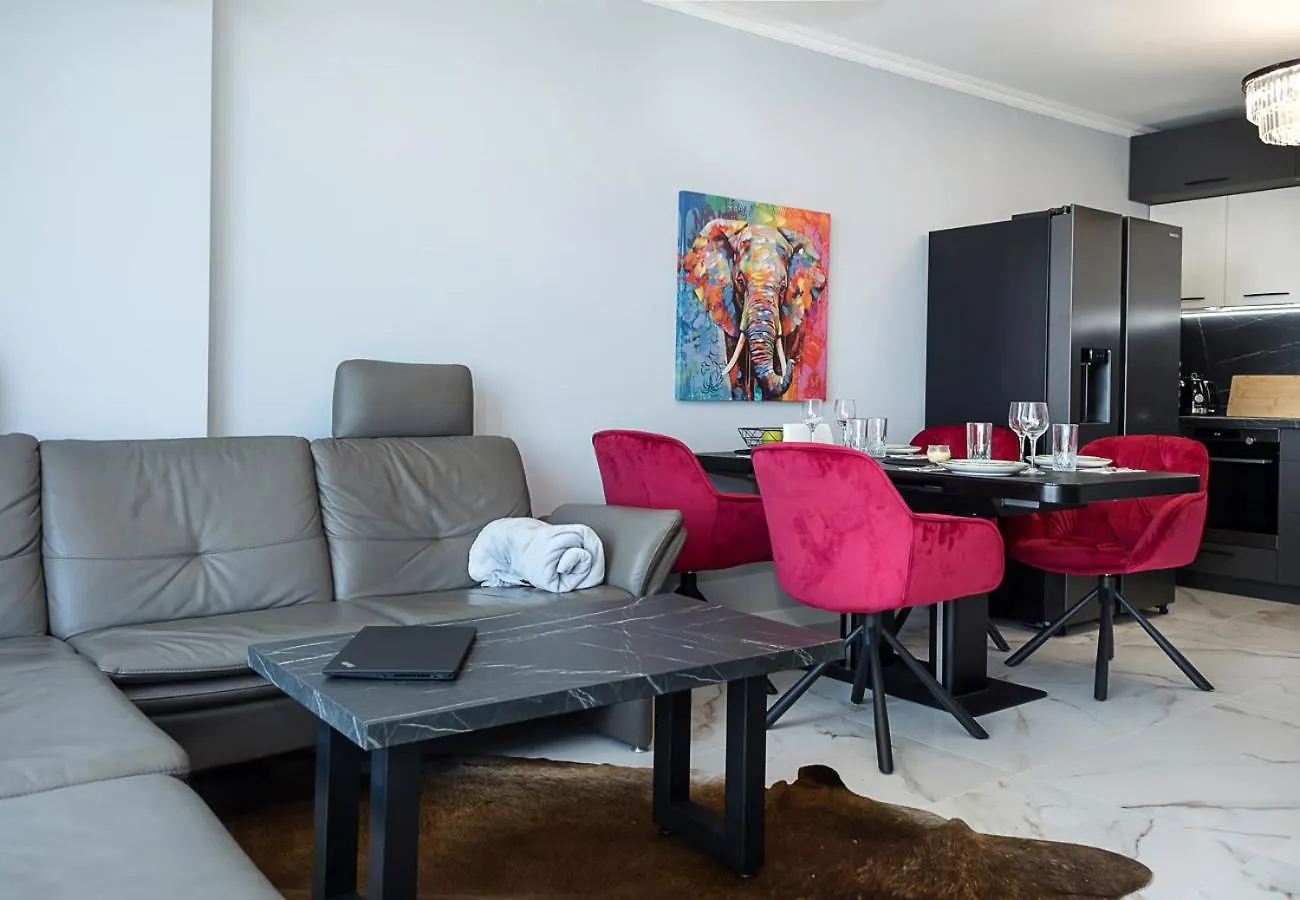 Royal View - Luxury 2Br Apartment With Sea Panorama By Flat Manаger 바르나